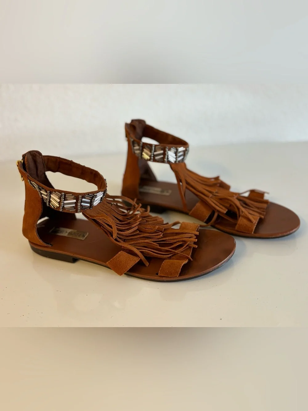 Steve Madden Fringed Suede Gladiator Sandal - Cognac Women’s size 10 - Picture 2 of 4